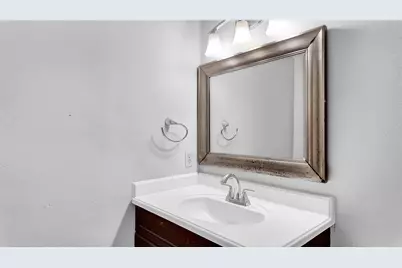 830 S 6th Street, La Porte, TX 77571 - Photo 20
