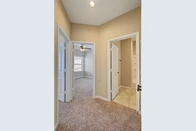 14010 Longstreet Road W #7B, Willis, TX 77318 - Photo 10