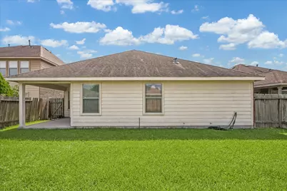 11922 Green Colling Park Drive, Houston, TX 77047 - Photo 26