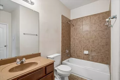 11922 Green Colling Park Drive, Houston, TX 77047 - Photo 24