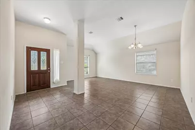 11922 Green Colling Park Drive, Houston, TX 77047 - Photo 8