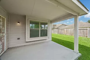 11922 Green Colling Park Dr, Houston, TX 77047 - Photo 22