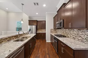 5618 Petty St, Houston, TX 77007 - Photo 8