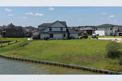 11000 N Lake Mist Lane, Willis, TX 77318 - Photo 14