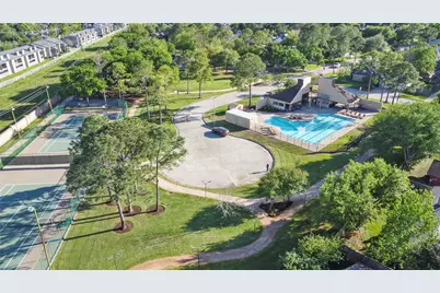 2358 Binley Drive, Houston, TX 77077 - Photo 40