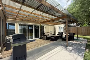 2358 Binley Dr, Houston, TX 77077 - Photo 34
