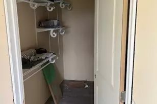 1021 N Sage Rd, Crystal Beach, TX 77650 - Photo 10