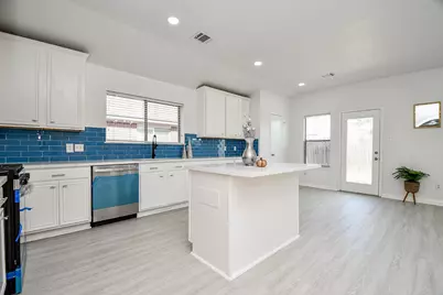 16343 Dryberry Court, Houston, TX 77083 - Photo 12