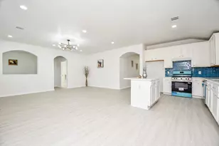 16343 Dryberry Ct, Houston, TX 77083 - Photo 10