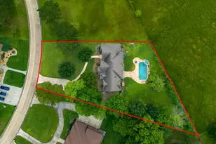 10863 Bourbon St, Willis, TX 77318 - Photo 6