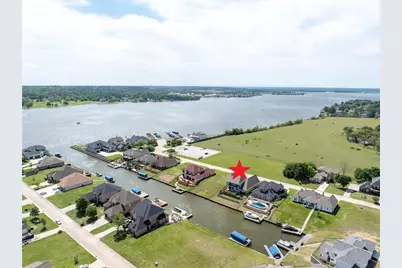 10812 Bourbon Street, Willis, TX 77318 - Photo 4