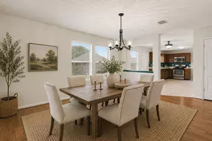 3105 Centennial Village Dr, Pearland, TX 77584 - Photo 6