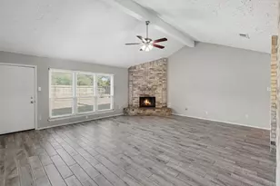 24234 Azure Sky Dr, Spring, TX 77373 - Photo 2