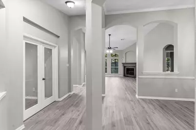 155 N Wimberly Way, Conroe, TX 77385 - Photo 8