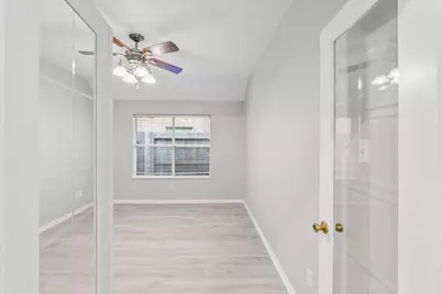 155 N Wimberly Way, Conroe, TX 77385 - Photo 12