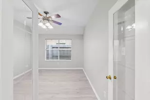 155 N Wimberly Way, Conroe, TX 77385 - Photo 12