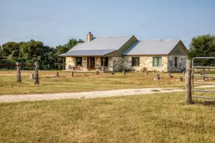 8201 Lone Star Rd, Washington, TX 77880 - Photo 1