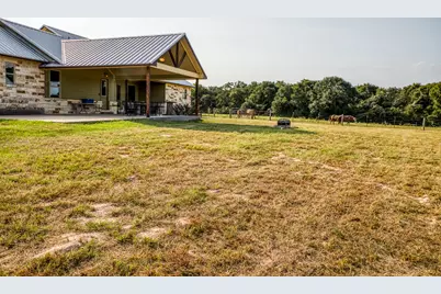 8201 Lone Star Road, Washington, TX 77880 - Photo 6
