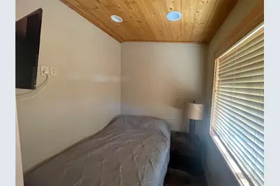 1104 Rorem Avenue, Palacios, TX 77465 - Photo 20