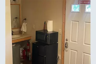 1104 Rorem Avenue, Palacios, TX 77465 - Photo 16