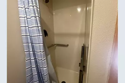 1104 Rorem Avenue, Palacios, TX 77465 - Photo 18