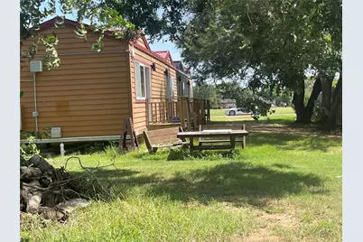 1104 Rorem Avenue, Palacios, TX 77465 - Photo 6