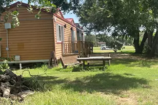 1104 Rorem Ave, Palacios, TX 77465 - Photo 6