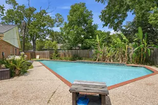 16346 Havenpark Ct, Houston, TX 77059 - Photo 14