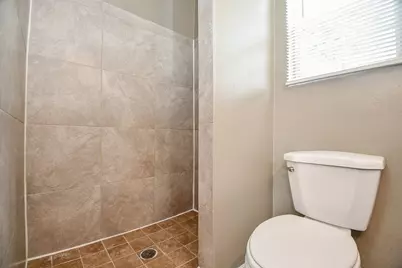 1117A Fred Street, Houston, TX 77088 - Photo 12