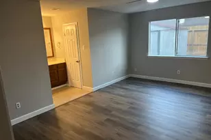 7010 Santa Rita Dr, Houston, TX 77083 - Photo 6