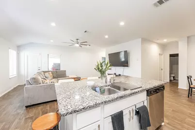 2830 N Colosseum Court, New Caney, TX 77357 - Photo 18