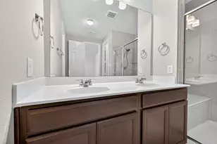 9423 Towne Lake Pkwy, Cypress, TX 77433 - Photo 26