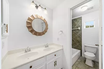 18431 W Laura Shore Drive, Cypress, TX 77433 - Photo 32