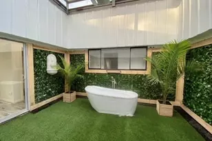 5450 Ariel St, Houston, TX 77096 - Photo 8