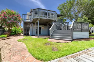 1115 Sunset, San Leon, TX 77539 - Photo 4