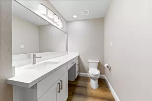 1115 Sunset, San Leon, TX 77539 - Photo 14