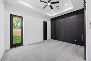 7932 Boy St, Houston, TX 77028 - Photo 12
