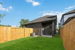 7932 Boy St, Houston, TX 77028 - Photo 24