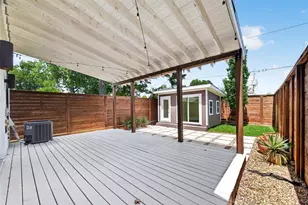 935 Bunton St, Houston, TX 77009 - Photo 46