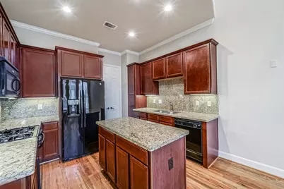 1117 Saint Agnes Street #D, Houston, TX 77030 - Photo 10