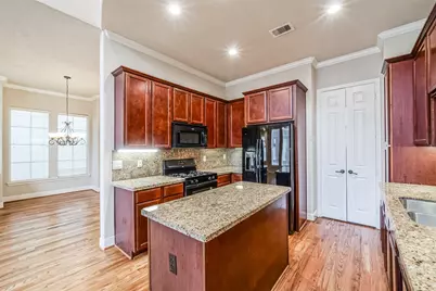 1117 Saint Agnes Street #D, Houston, TX 77030 - Photo 12