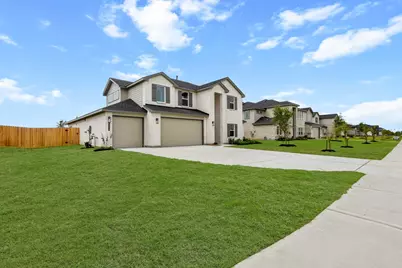 15138 Cibolo Lane, Baytown, TX 77523 - Photo 4