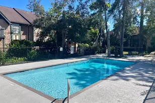 8229 Kingsbrook Rd, Houston, TX 77024 - Photo 14