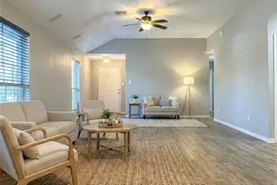 2882 Sun River Ln, Dickinson, TX 77539 - Photo 6