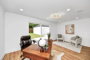 6249 Locke Ln, Houston, TX 77057 - Photo 30