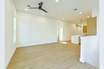 164 Wallace Street, Houston, TX 77022 - Photo 28