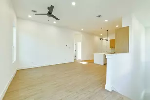 164 Wallace St, Houston, TX 77022 - Photo 28