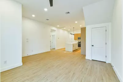 164 Wallace Street, Houston, TX 77022 - Photo 10