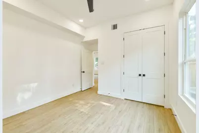 164 Wallace Street, Houston, TX 77022 - Photo 22