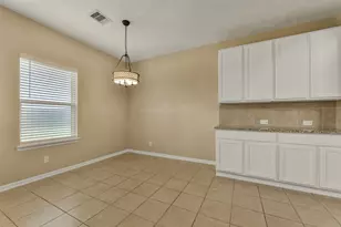 3102 Cambridge Meadows Ln, Dickinson, TX 77539 - Photo 12
